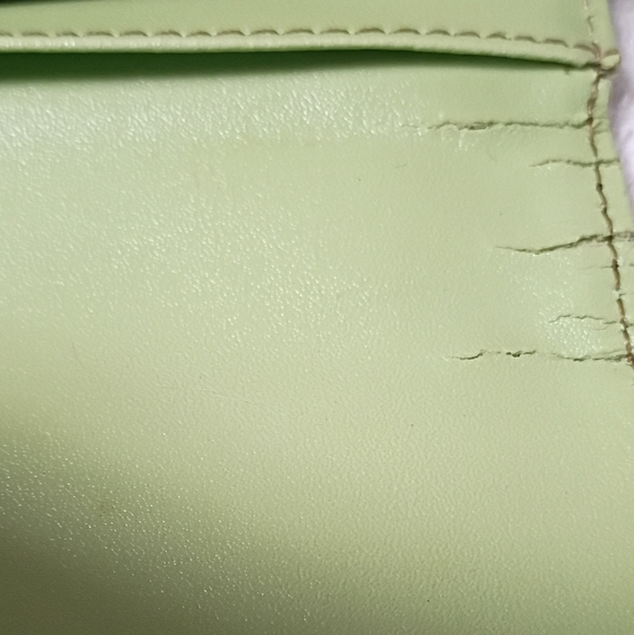 Jimmy Choo Continental Wallet - Picture 9 of 9